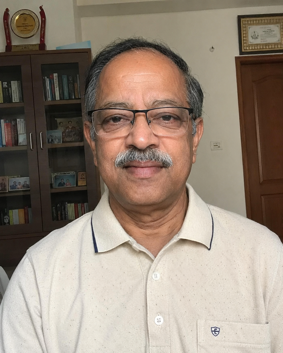 Representative profile illustration for Deepak R.