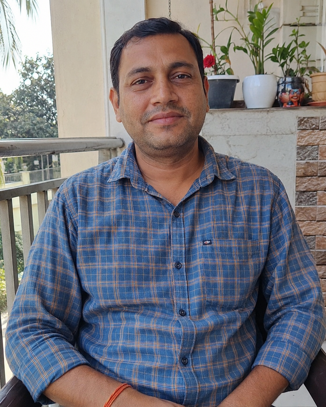 Representative profile illustration for Suresh P.